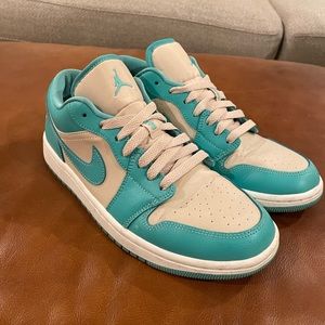 Nike Air Jordan 1 low